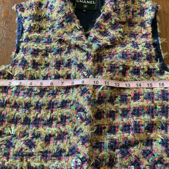 CHANEL STUNNING 22A MULTICOLOR TWEED VEST COAT DRESS!  38 - Picture 8 of 15